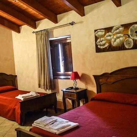 Agriturismo U' Casinu Da Scala Кампора Сан Джовани Екстериор снимка