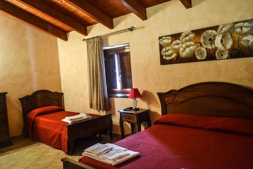 Agriturismo U' Casinu Da Scala Кампора Сан Джовани Екстериор снимка